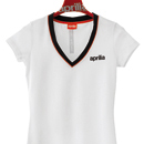 VネックTシャツ