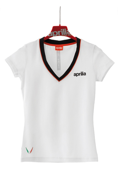VネックTシャツ